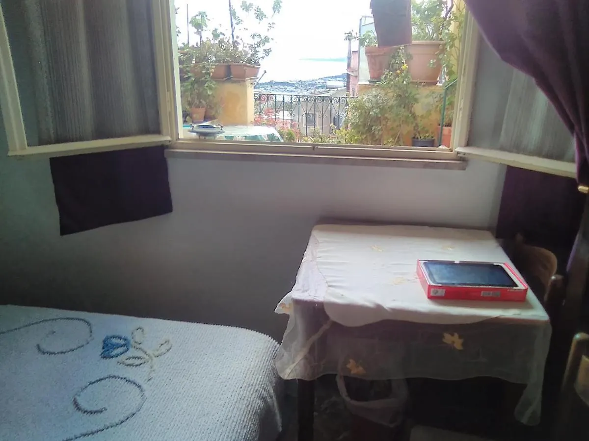 Room In Guest Room - Room With Etna View Taormina